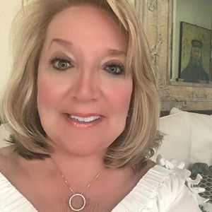 Meet your Posher, Brenda